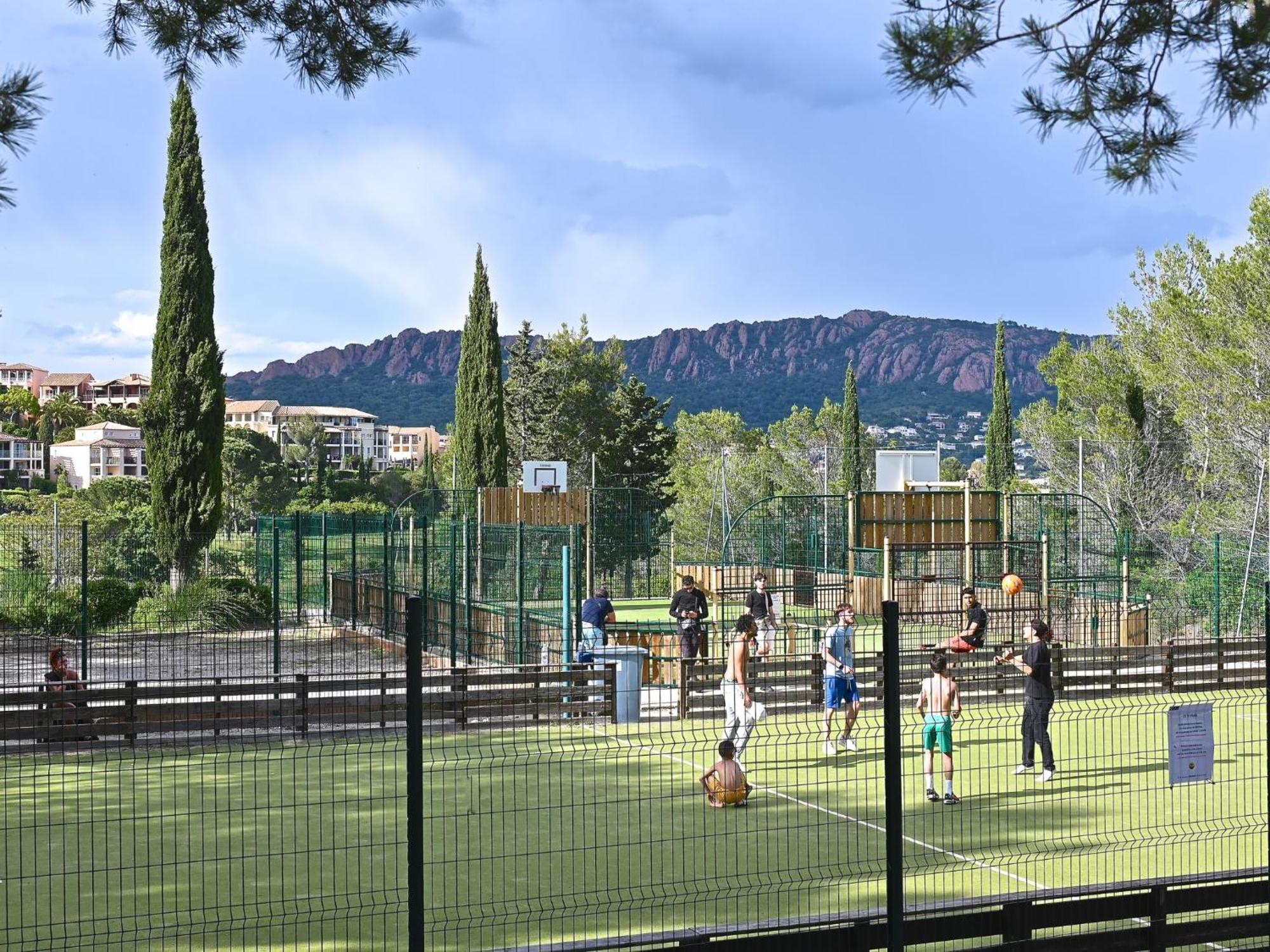 Saint-Raphaël Apartment Village Cap Esterel - Le Village-14 By Interhome מראה חיצוני תמונה